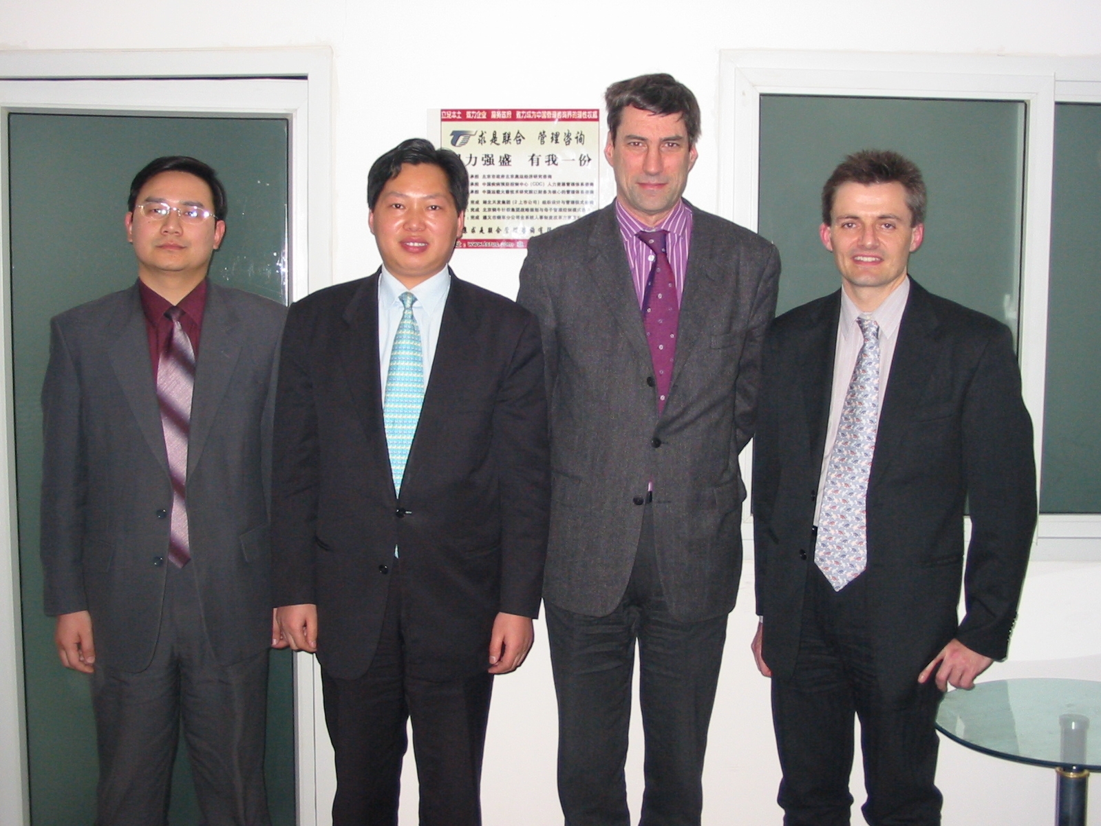 2004年法國(guó)PMGI公司董事長(zhǎng)、CEO Jean Graciet來(lái)我司訪問(wèn)、交流